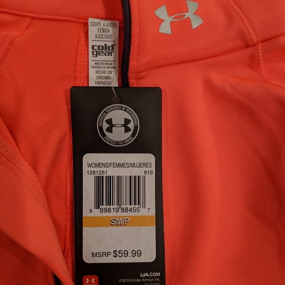 UnderArmour Fitted Pullover - Picture 3 of 3